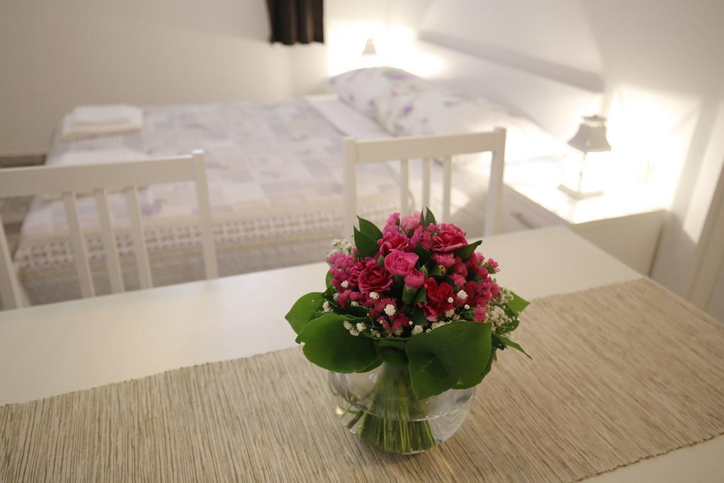 Studio Apartment Laura Zadar Ngoại thất bức ảnh